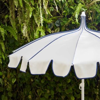 Scalloped Umbrella - White/Blue